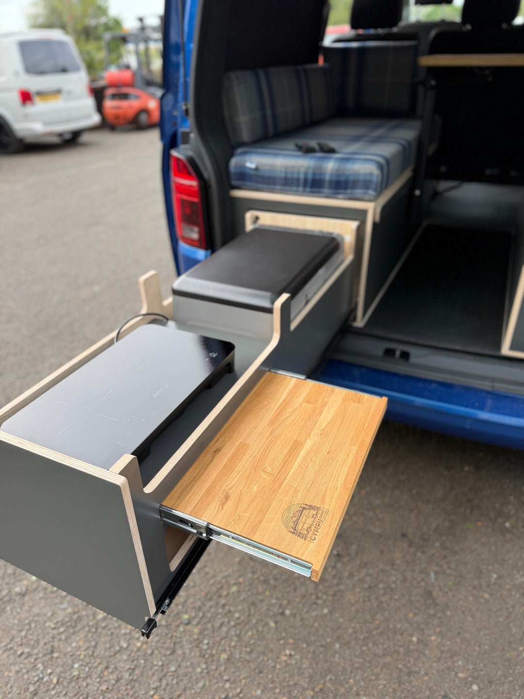 Volkswagen Transporter T5-T6.1 Kombi Van Mountain Range - SWB & LWB