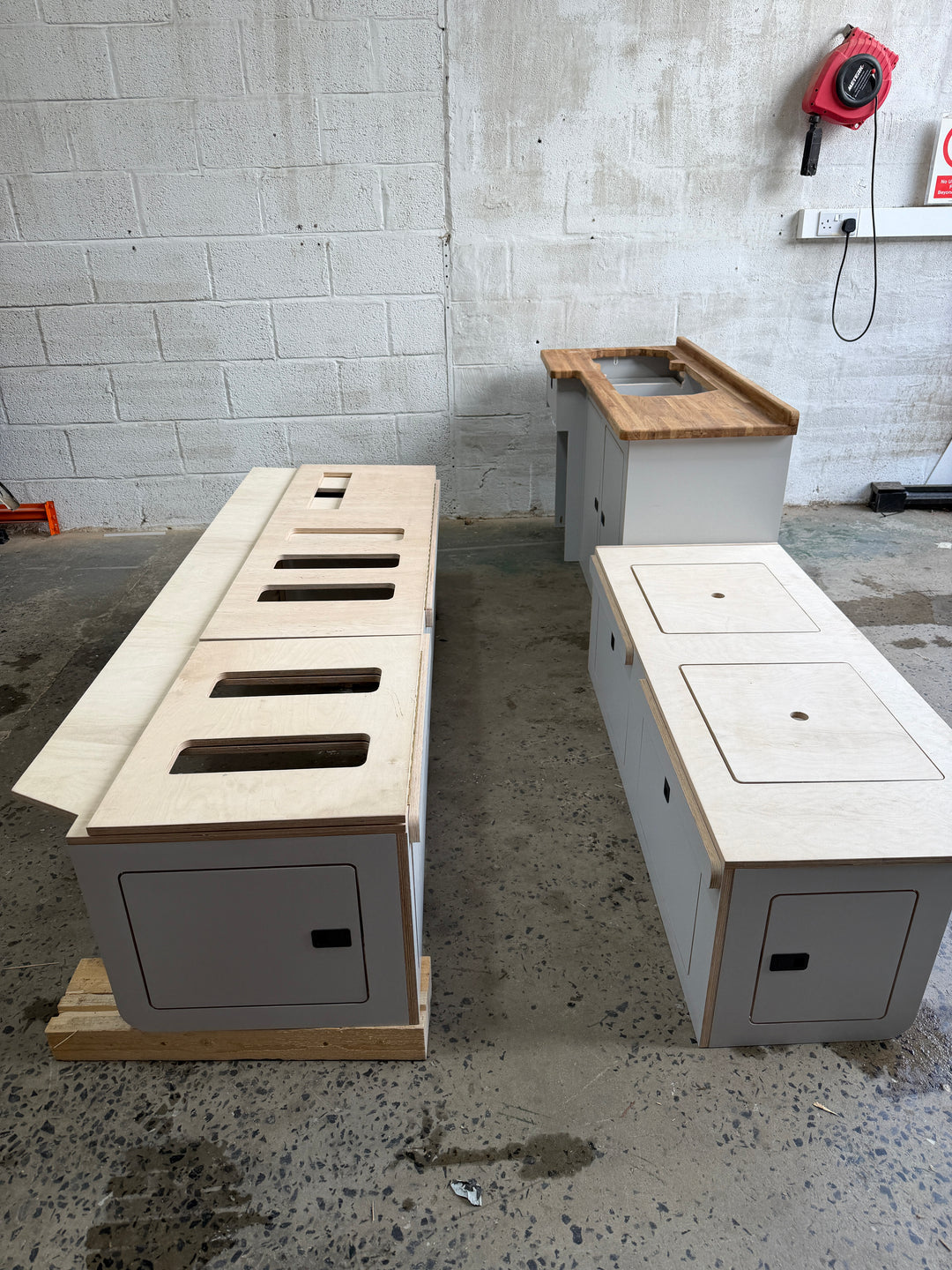 Transporter LWB Bench Style Furniture Bundle - Twin slider upgraded