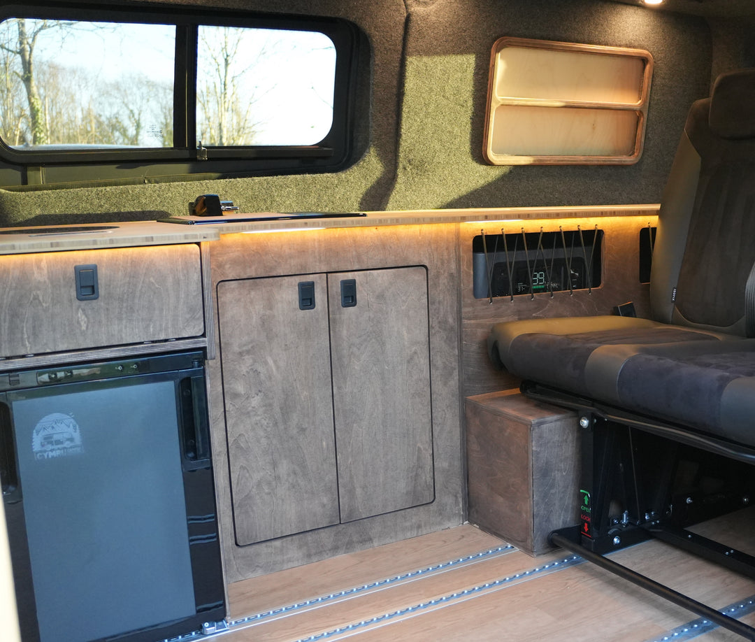 Ford Transit Custom SWB 5 Seater - Cymru Camper Furniture Site