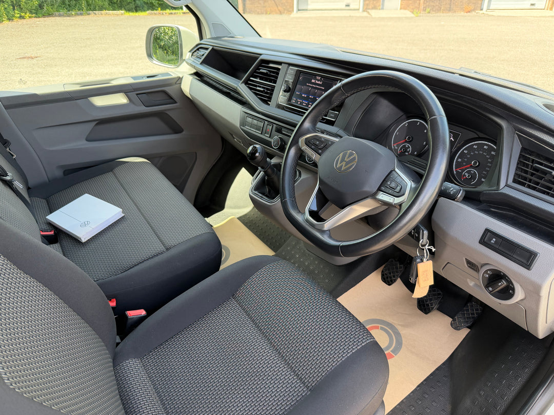 Volkswagen Transporter T6.1 SWB Highline - 2024 - Ascot Grey