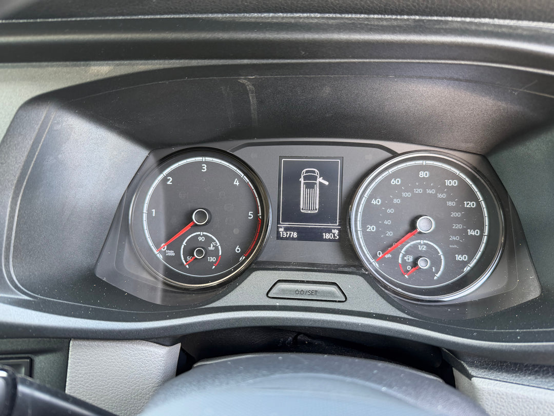 Volkswagen Transporter T6.1 SWB Highline - 2024 - Ascot Grey