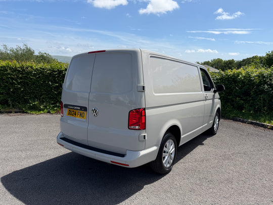 Volkswagen Transporter T6.1 SWB Highline - 2024 - Ascot Grey