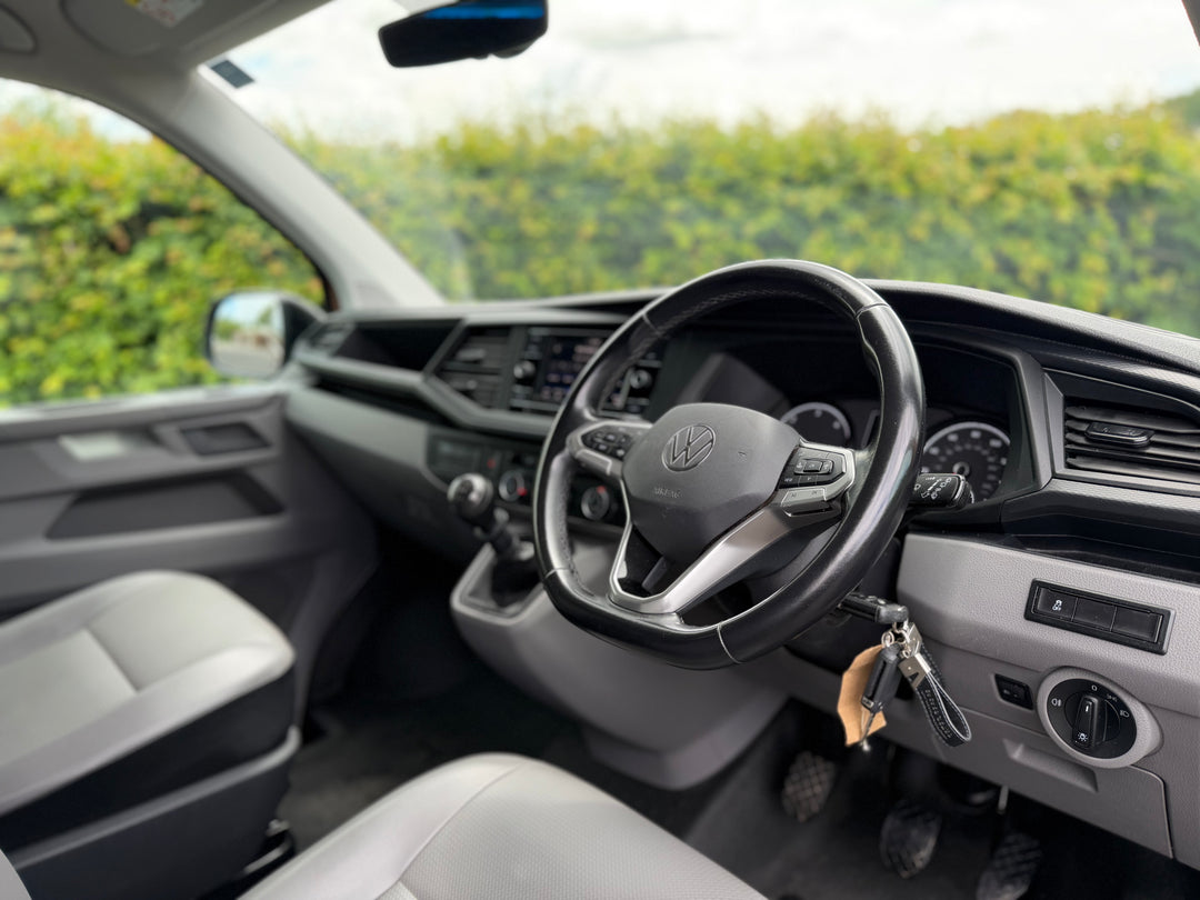 Volkswagen Transporter T6.1 SWB Kombi 5 Seater - 2022