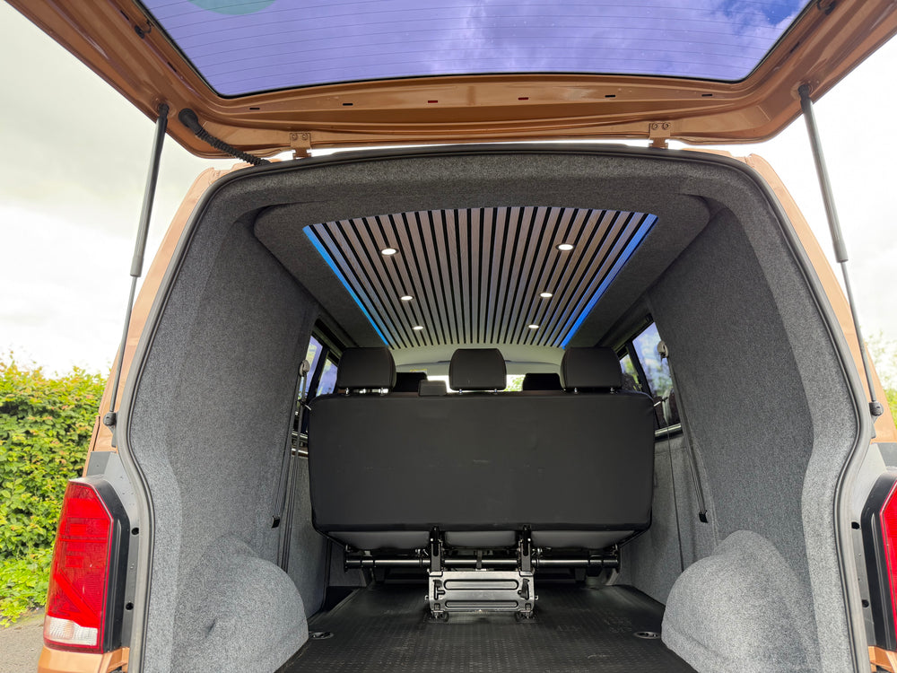 Volkswagen Transporter T6.1 SWB Kombi 5 Seater - 2022