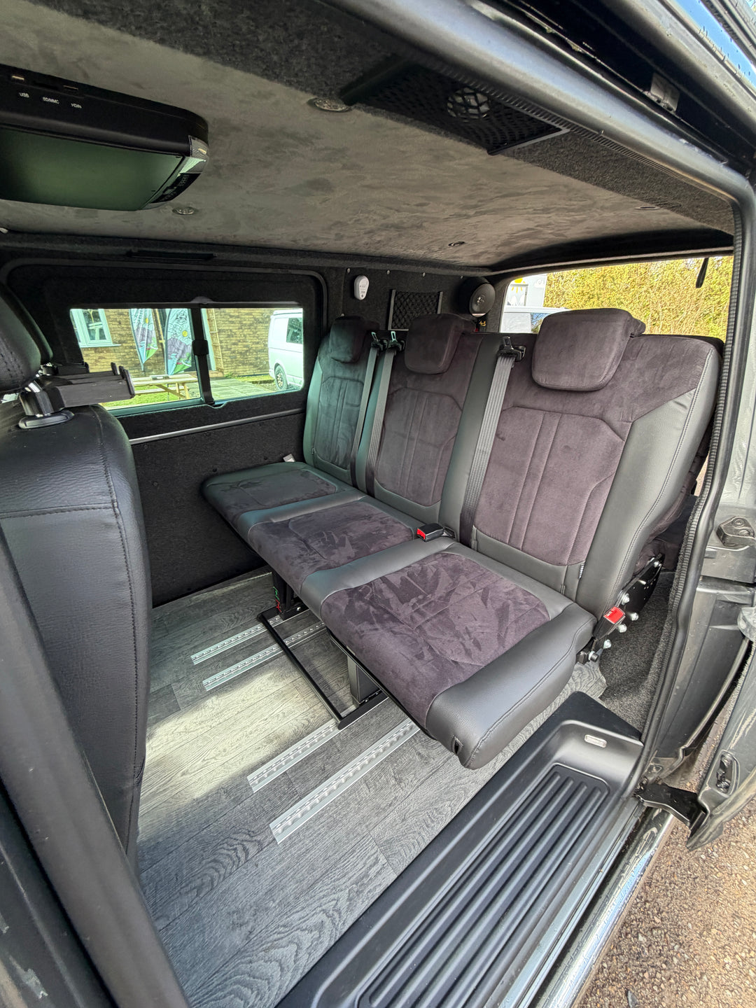 Mobiframe Sliding Rock and Roll bed & Thermal Floor with rails - Cymru Camper Furniture Site