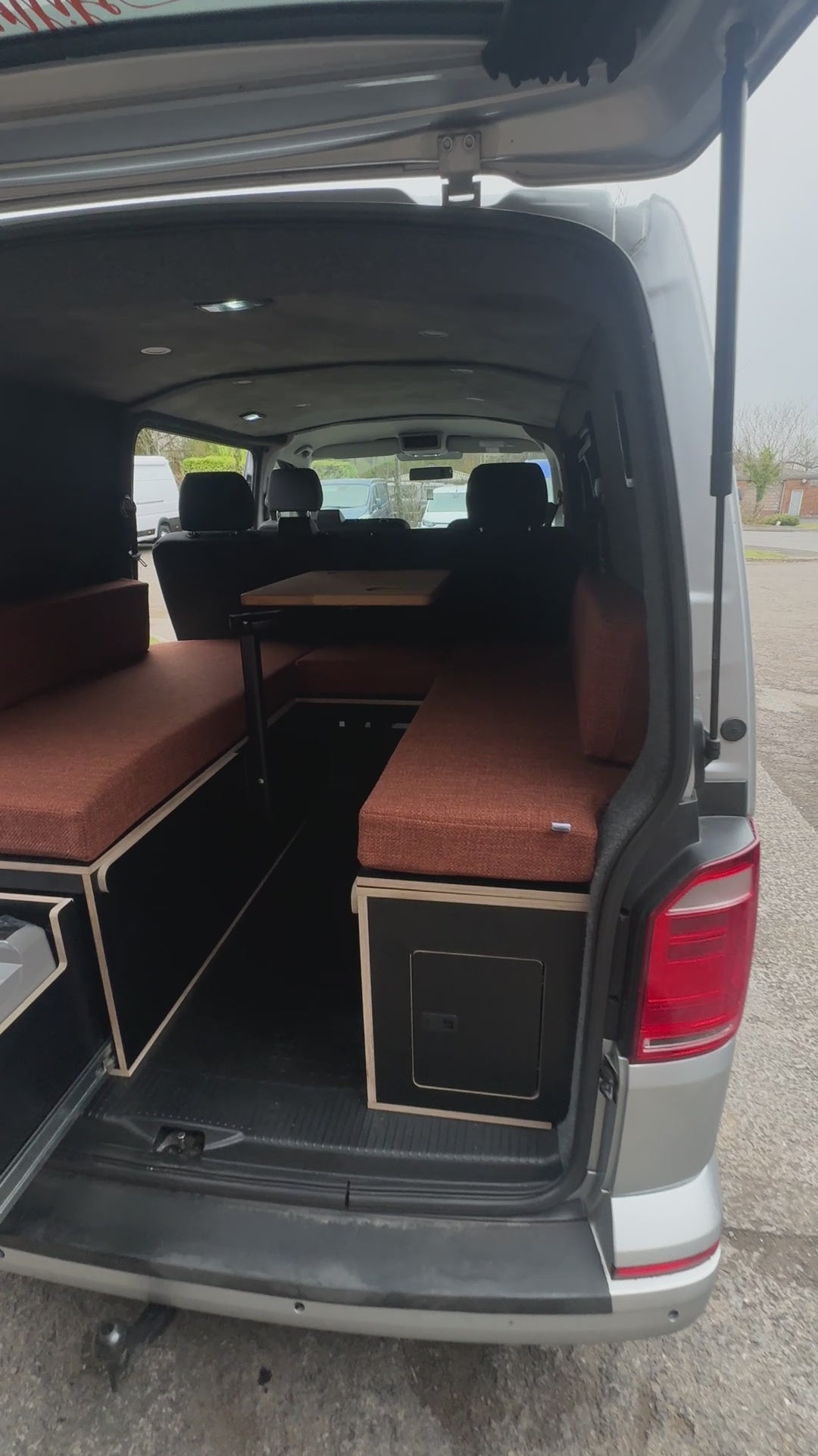 Volkswagen Transporter T5-T6.1 Kombi Van Mountain Range - SWB & LWB